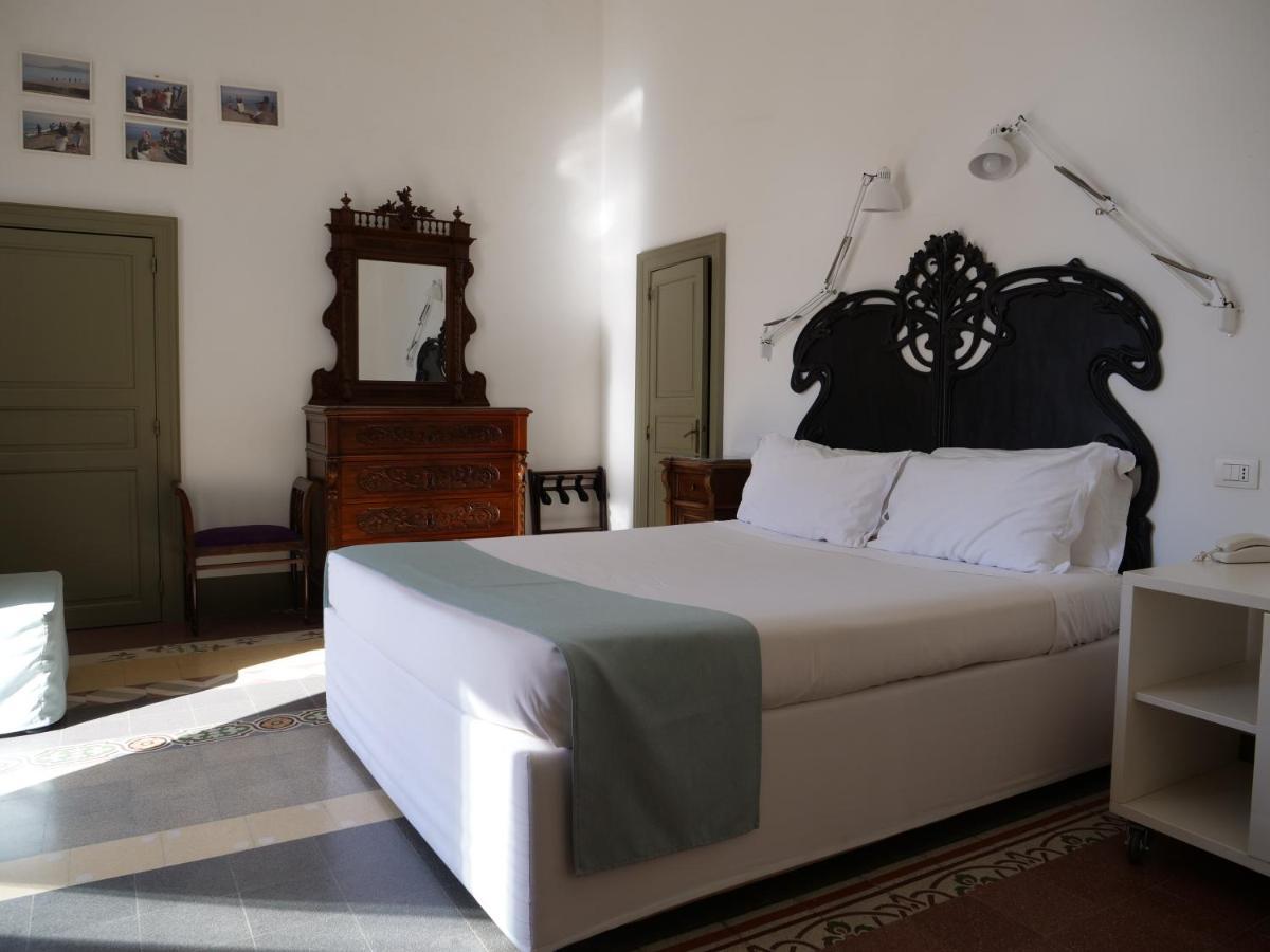 La Moresca Hotel Marina di Ragusa Bagian luar foto