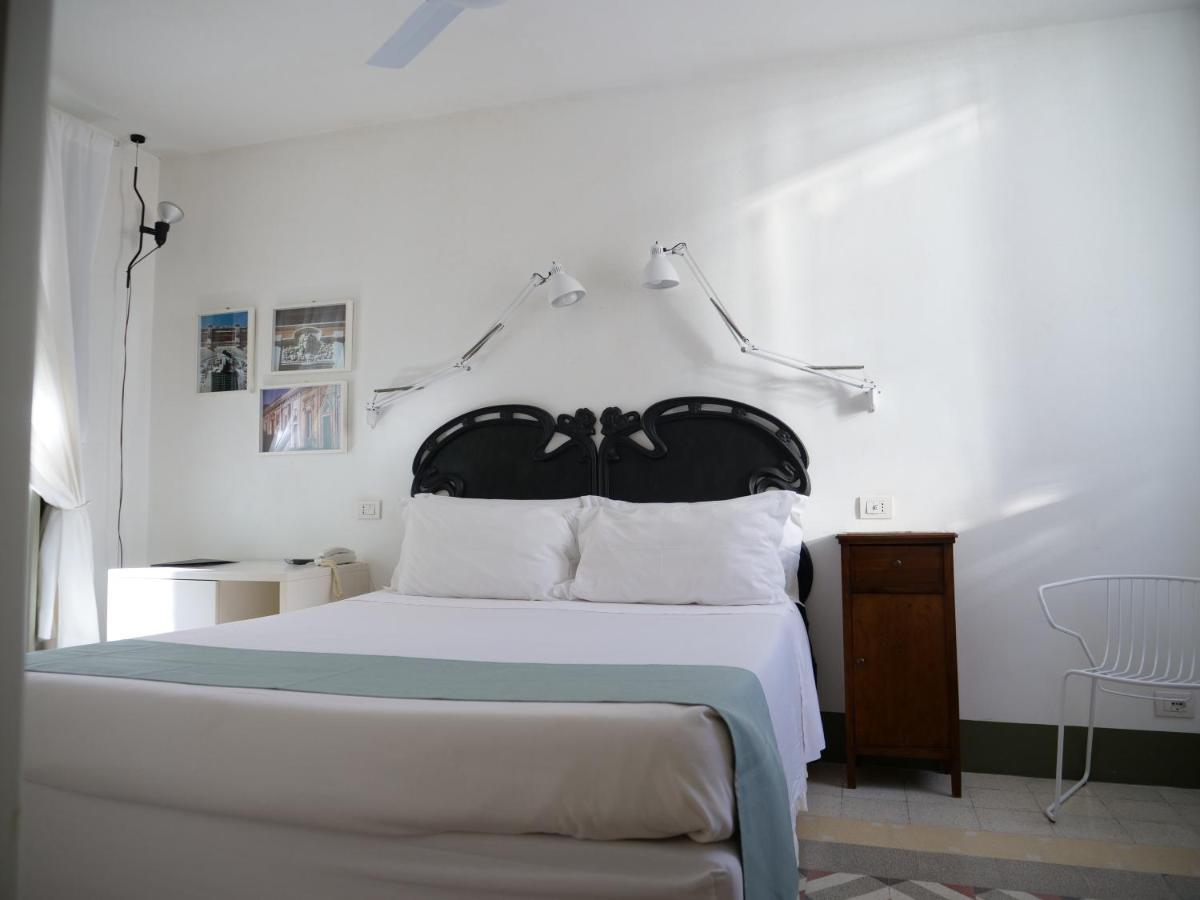 La Moresca Hotel Marina di Ragusa Bagian luar foto