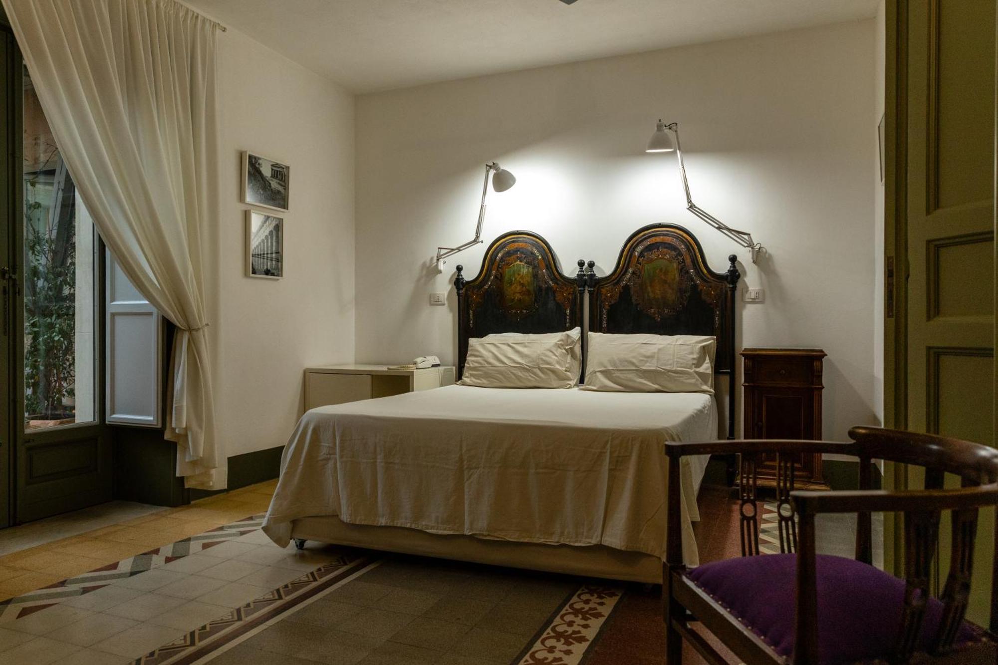 La Moresca Hotel Marina di Ragusa Bagian luar foto